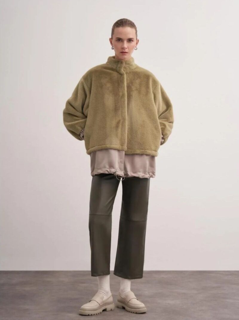 Kadın Yağmurluk Detaylı Premium Peluş Mont